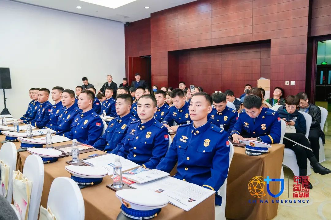 华为等签约宣布、“蓝朋侪”等整体旅行、应急治理部分认真人调研、外洋买家配对……这场行业盛会多维度演绎清静应急工业“嘉年华” 新闻资讯 第7张