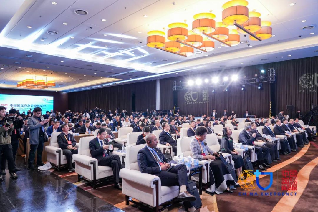 华为等签约宣布、“蓝朋侪”等整体旅行、应急治理部分认真人调研、外洋买家配对……这场行业盛会多维度演绎清静应急工业“嘉年华” 新闻资讯 第13张
